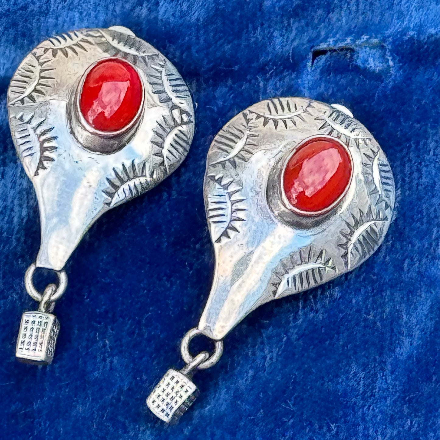 Vintage Navajo C. Piaso Handmade Sterling Silver Carnelian Semi Precious Gemstone Earrings