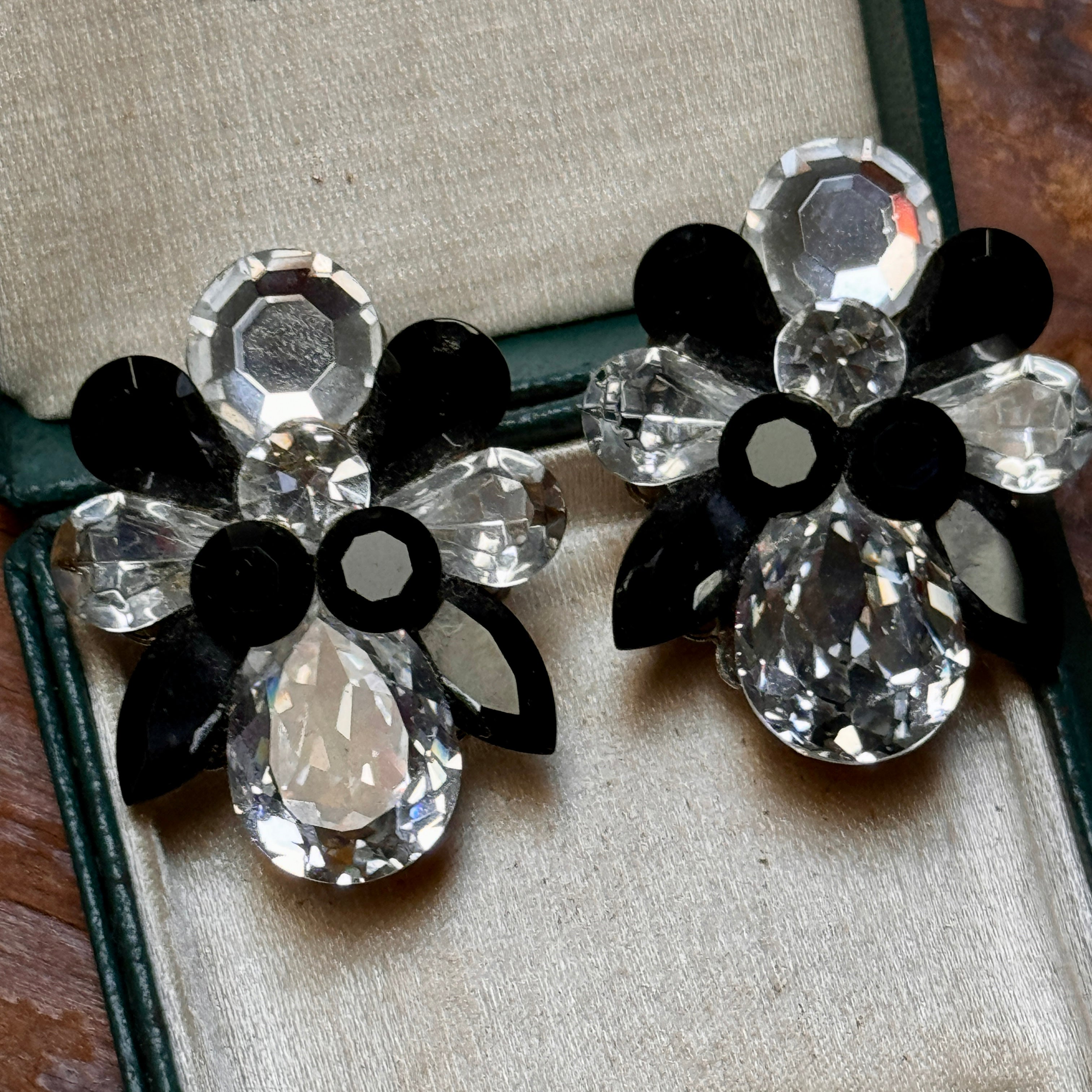 Vintage Black 2024 Rhinestone Flower Earrings