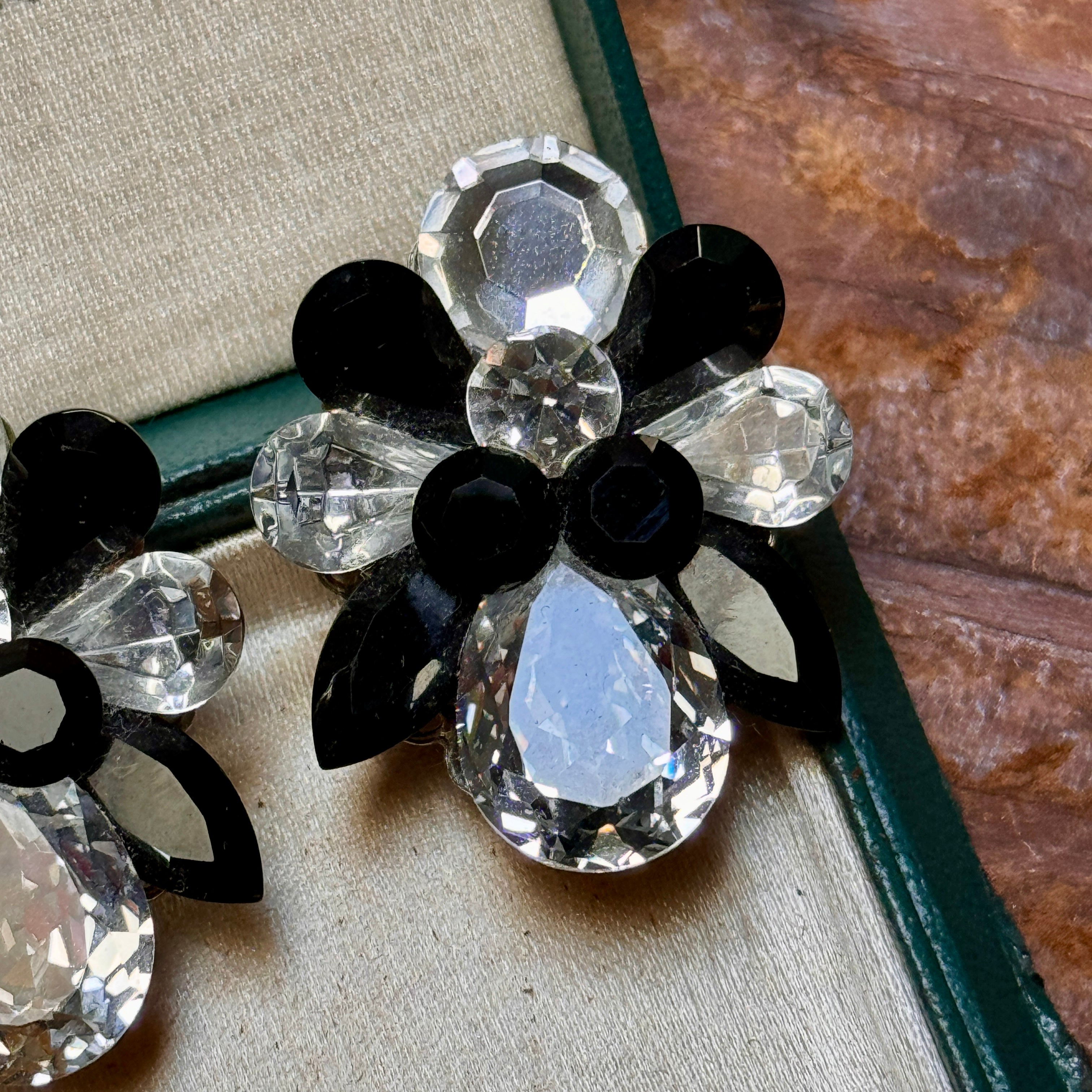 Vintage Black Rhinestone 2024 Flower Earrings