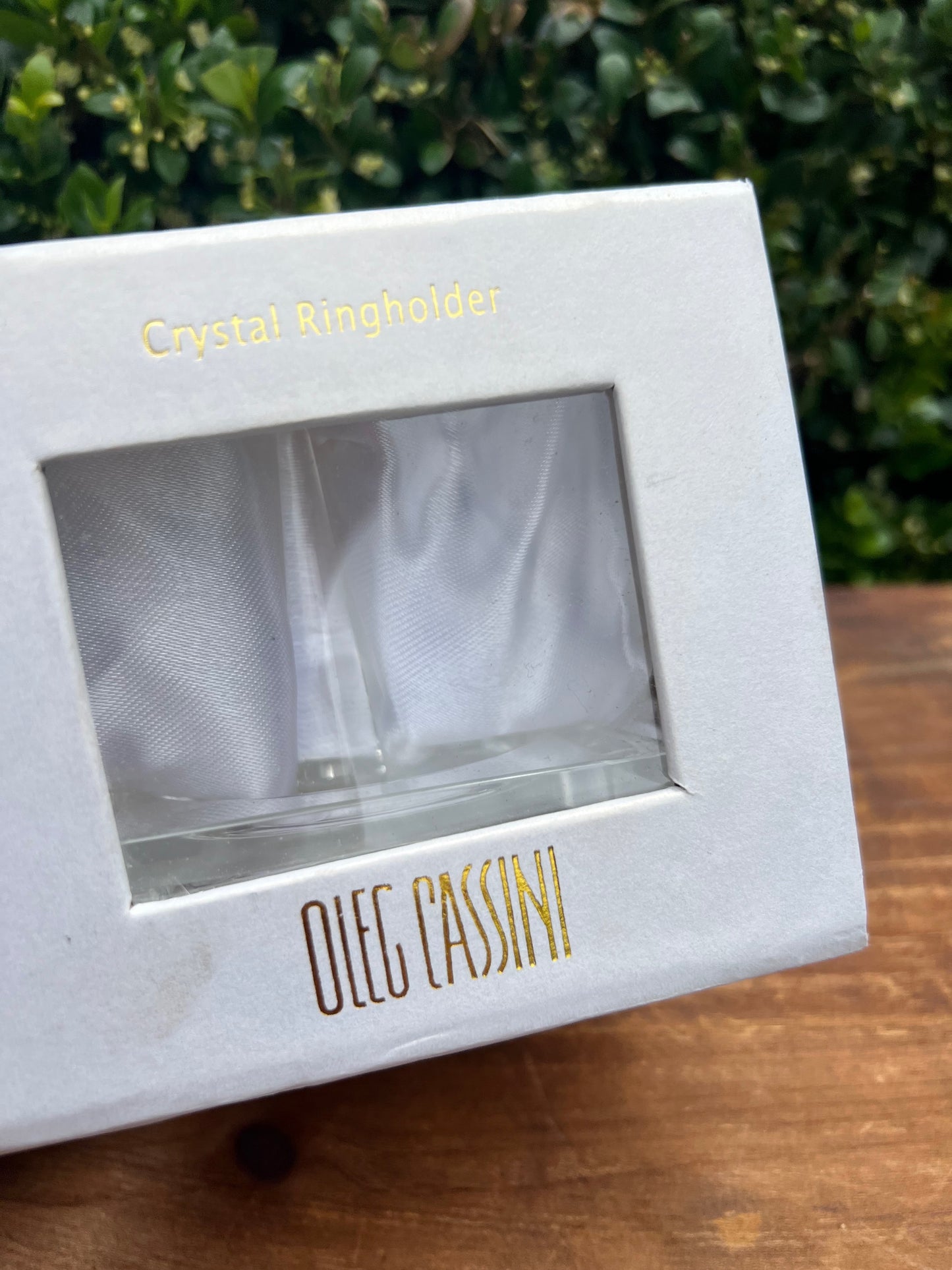 Oleg Cassini Crystal Ringholder Boxed