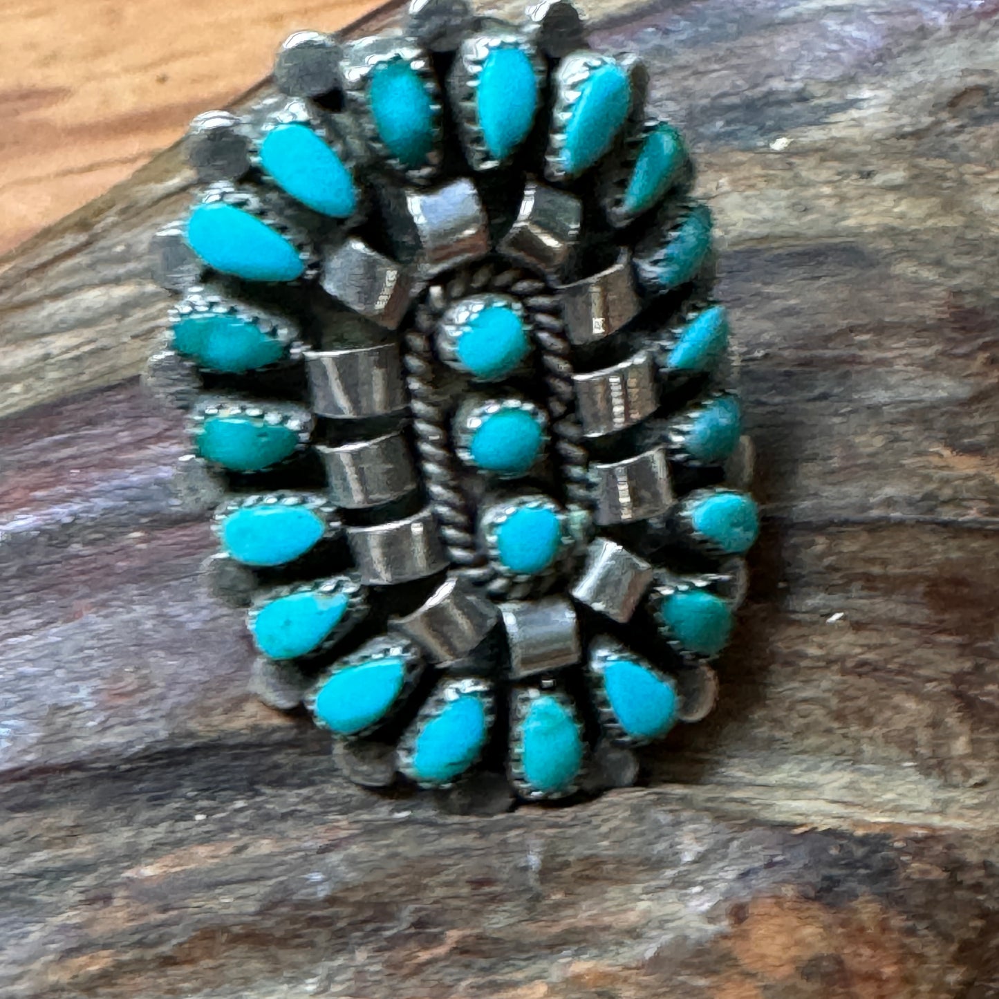 Vintage Zuni Navajo Sterling Silver Needlepoint Turquoise  Ring Size 5-1/2