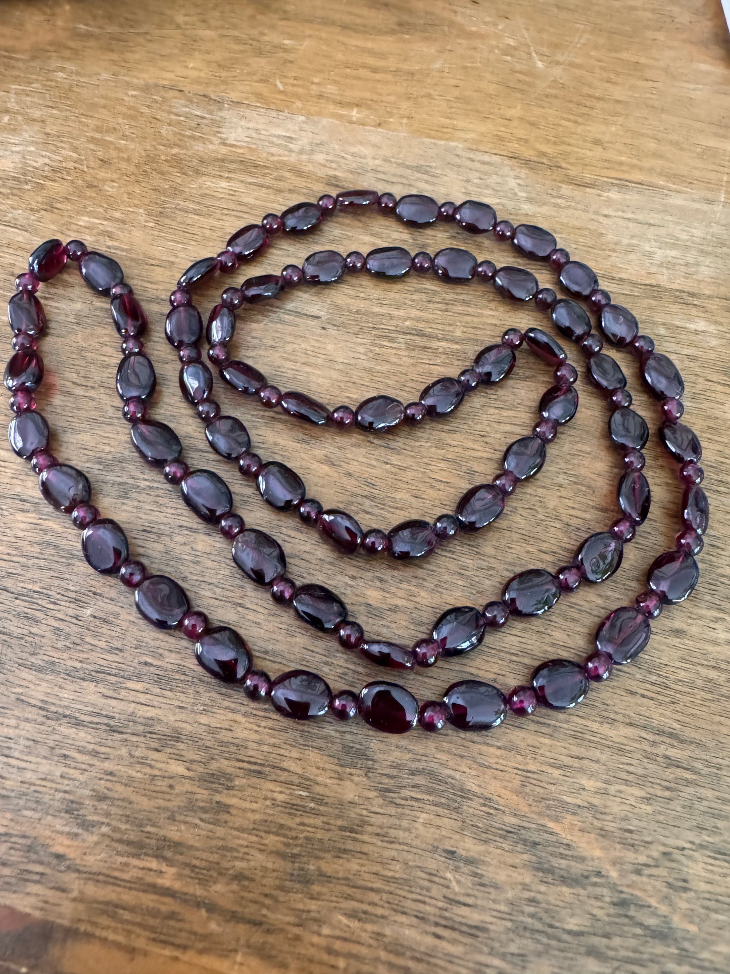 Vintage Bohemian Garnet Semi Precious Gemstone Beaded Necklace