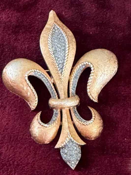 Trifari Fleur de Lis Brooch | Smoke Rhinestone Gold Tone Vintage Pin