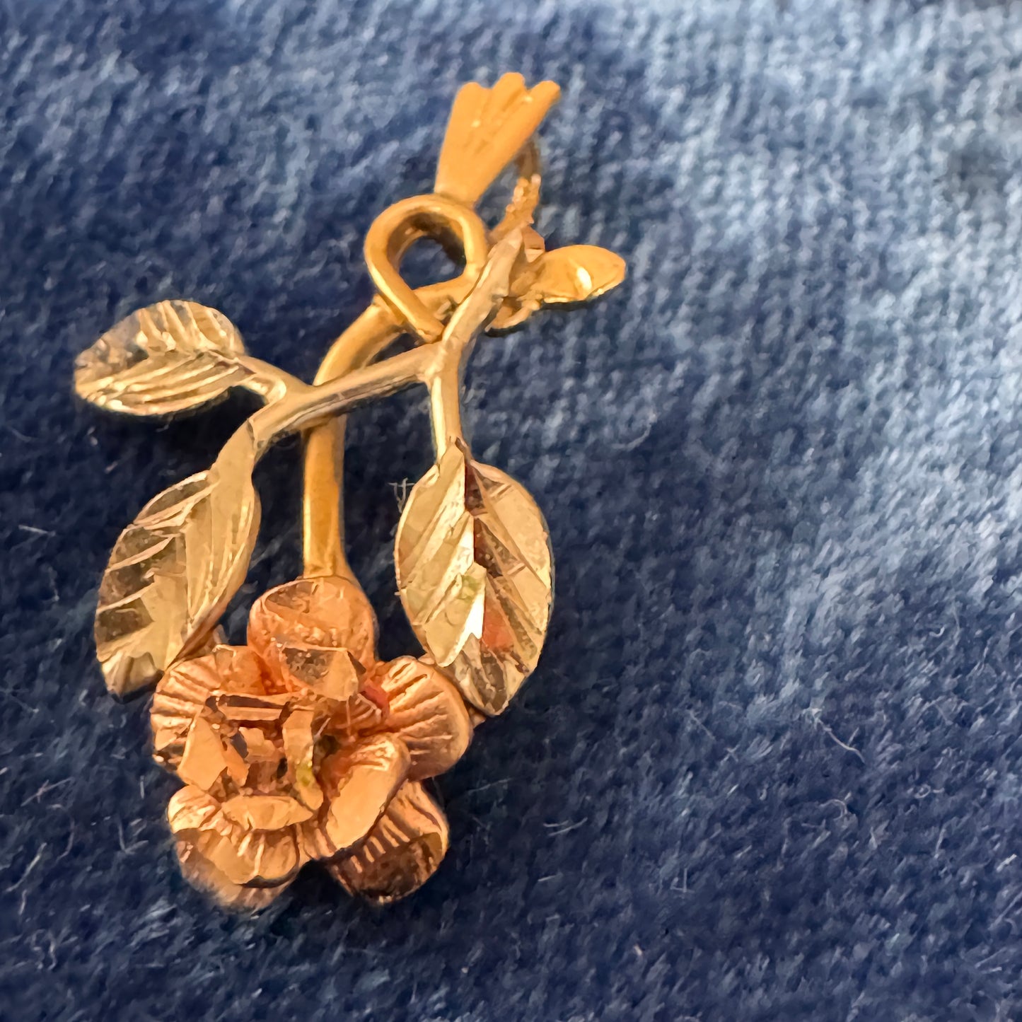 Vintage 14K Michael Anthony Yellow, White & Rose Gold Pendant