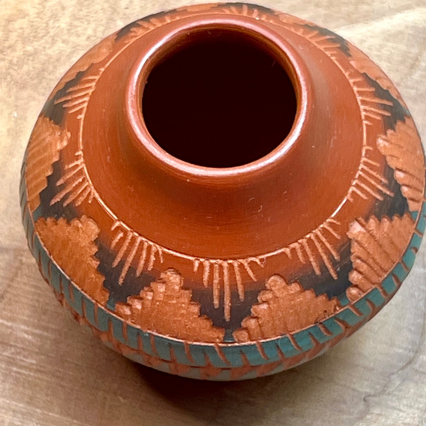 Handmade Navajo Native American Clay Pottery Vase Artist CYB