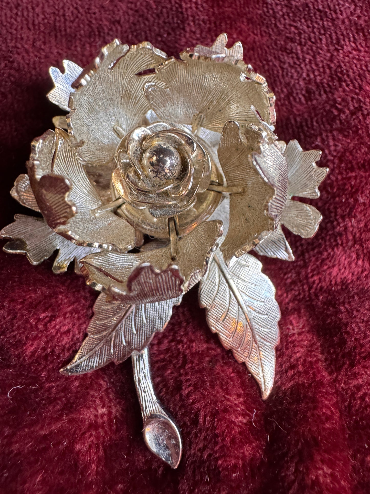Wagner Day-Night Brooch – Vintage Silver Tone Articulated Flower Pin