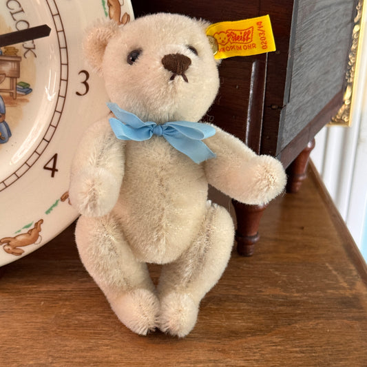 Steiff Cream Colored Bear 0203/14