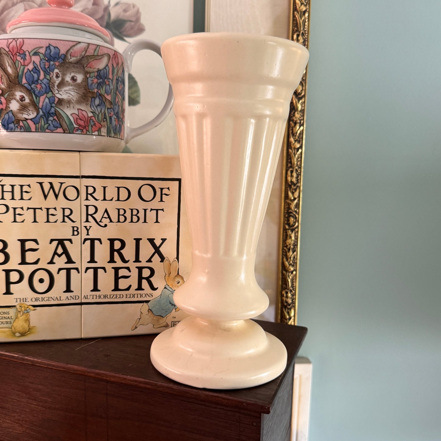 Vintage Haeger USA Cream White Trumpet Pottery Bud Vase