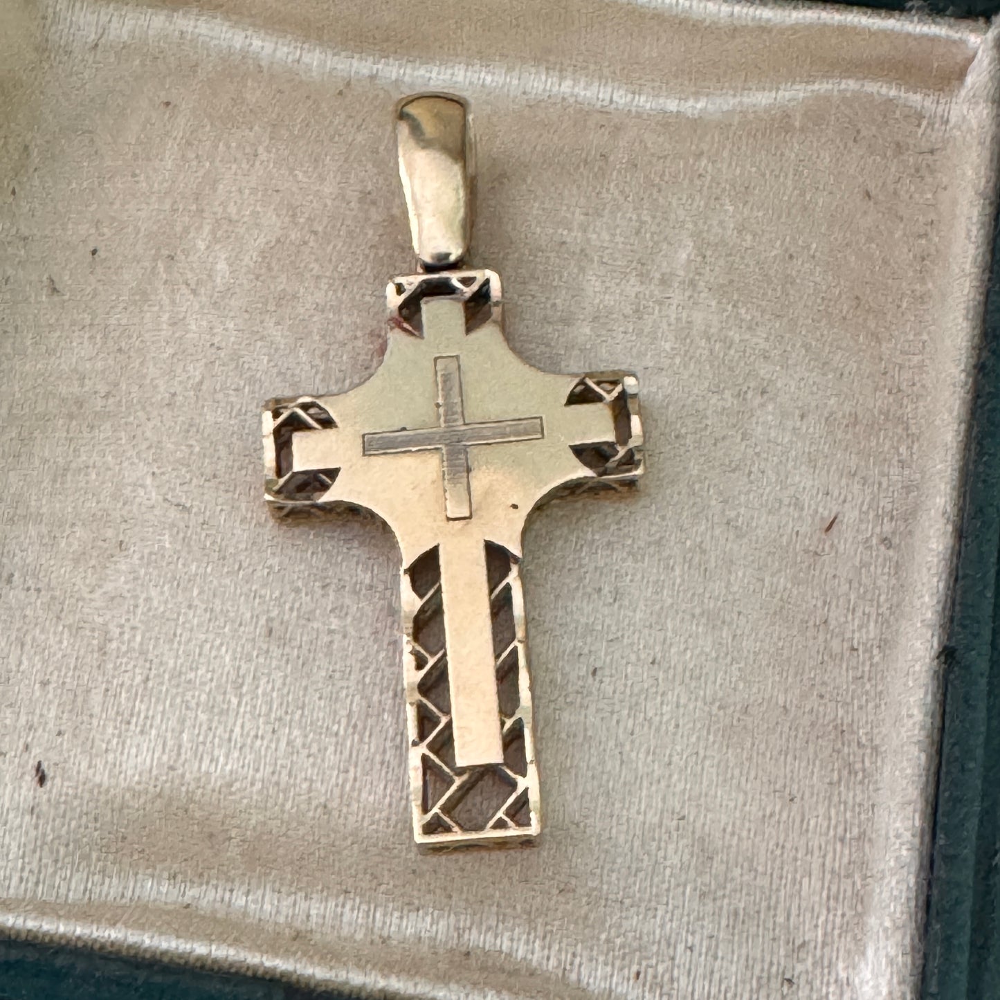 Vintage Italian 14K Yellow Gold Cross Pendant