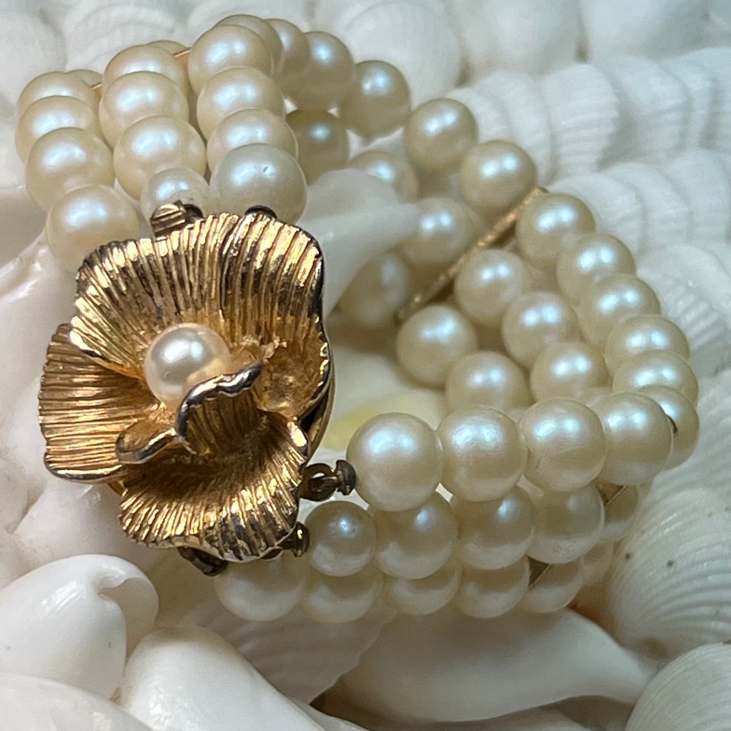 Vintage Faux Pearl Floral Bracelet