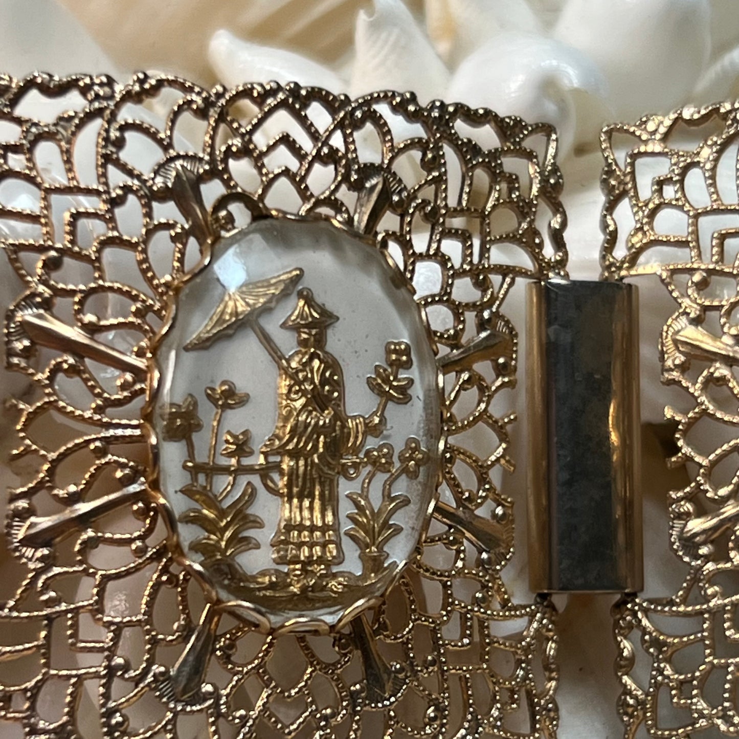 Vintage Chinoiserie Filigree Asian Reverse Carved Glass Bracelet