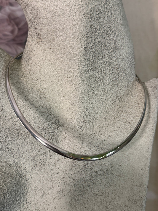 Vintage Bayanihan Modernist Sterling Silver Choker Necklace
