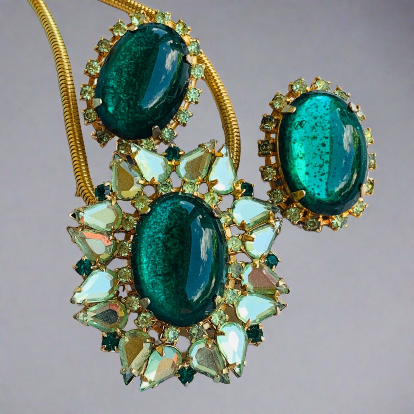 Vintage Green Rhinestone Necklace & Earring Set