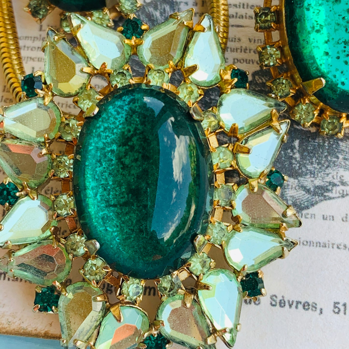 Vintage Green Rhinestone Necklace & Earring Set