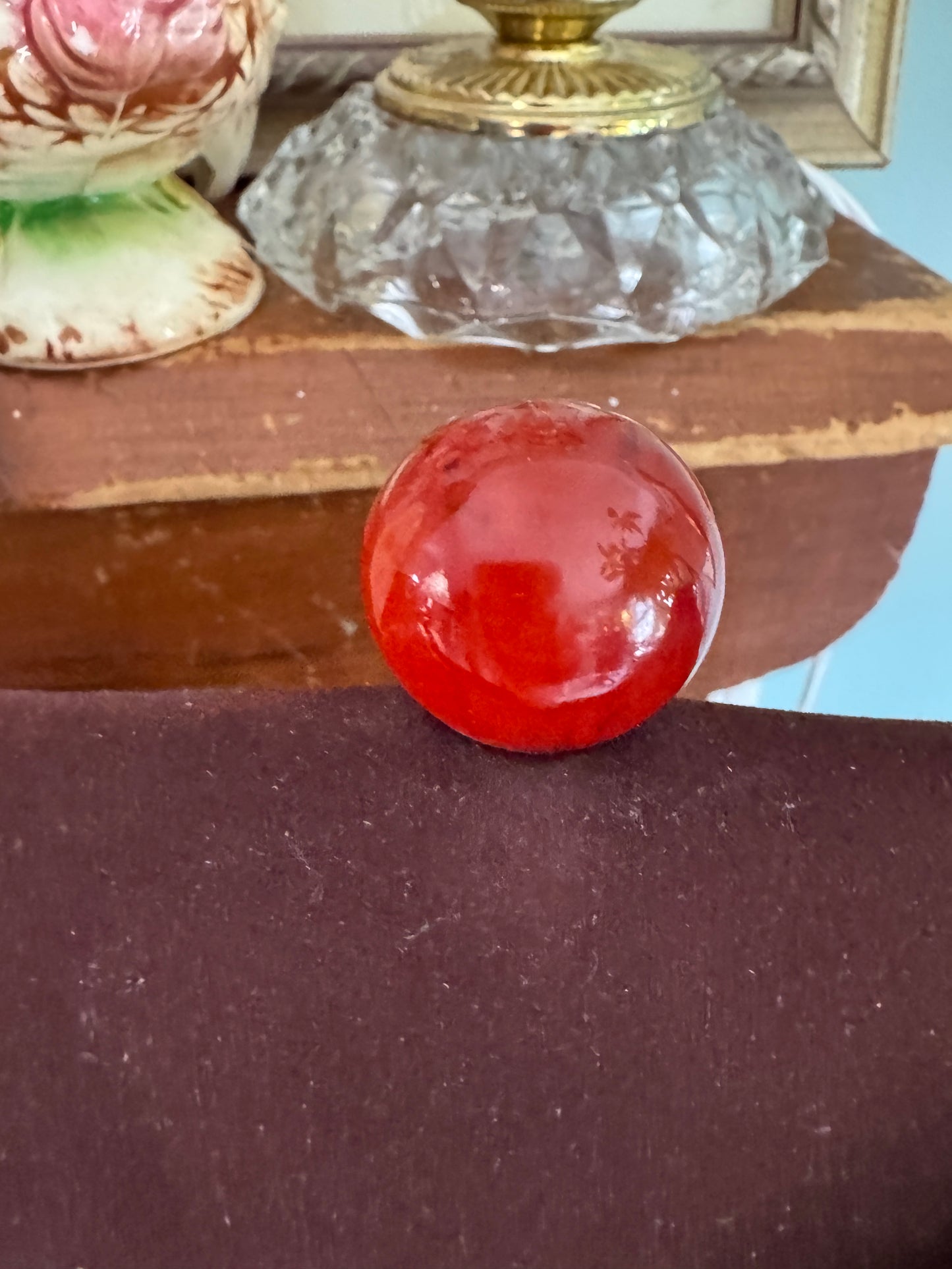 Vintage By Alan Brown Suede Round Bakelite Tortoiseshell Clasp Purse Handbag