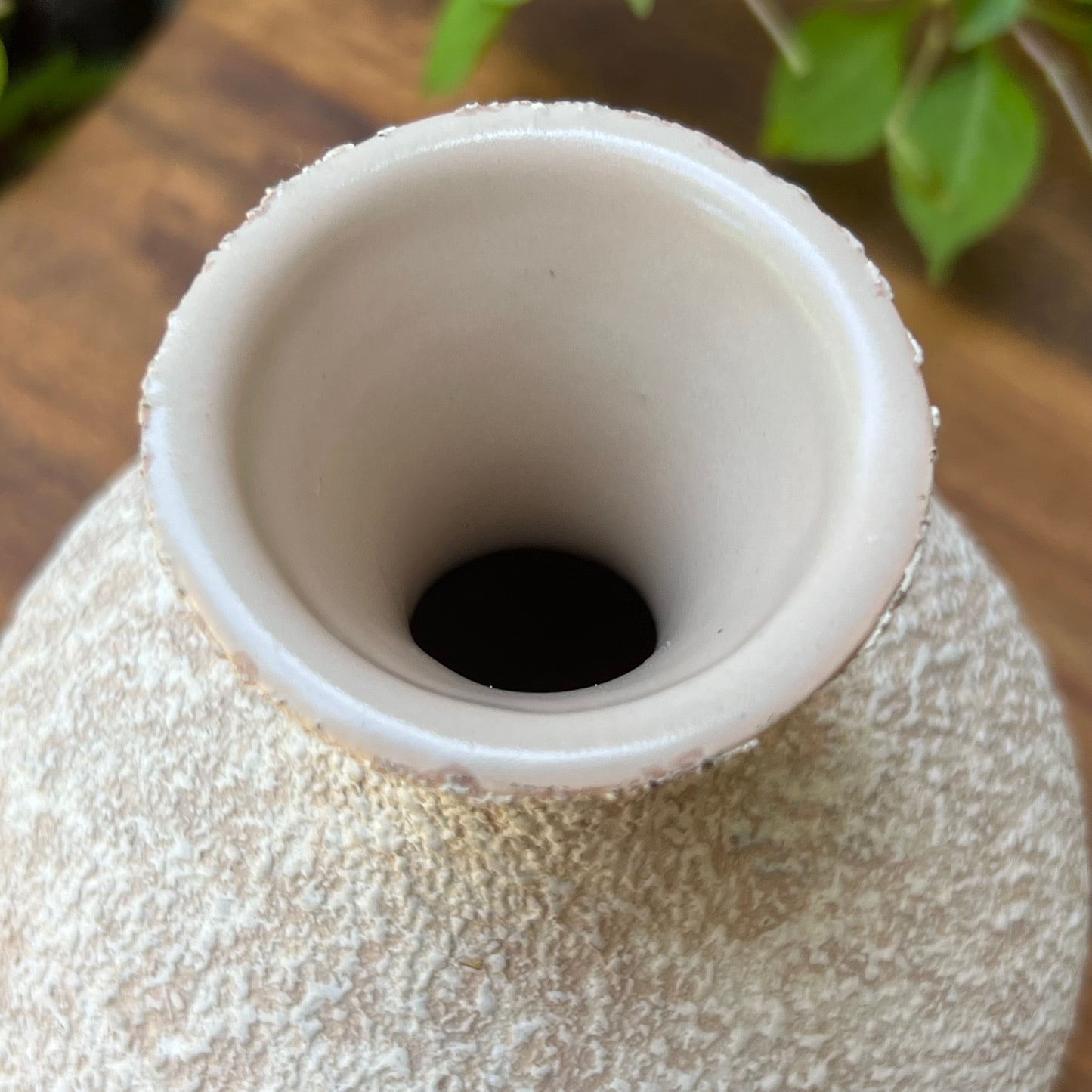 Mid Century Modern Haeger Pottery Textured Soft White Vase
