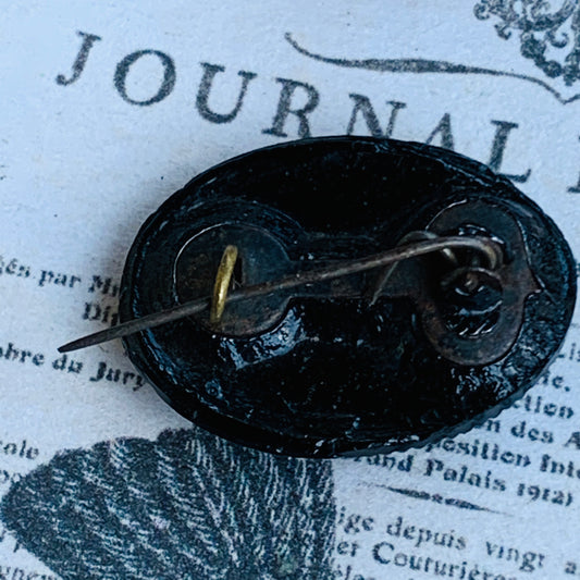 Victorian Black & Gold Glass Pin