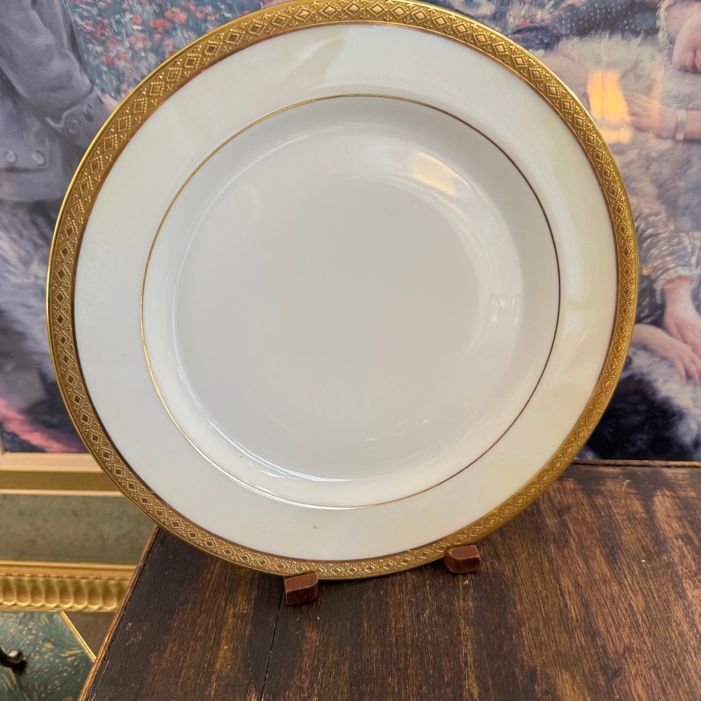 One French Haviland & Co French Limoges Baroness 8-3/4" Dinner Plate