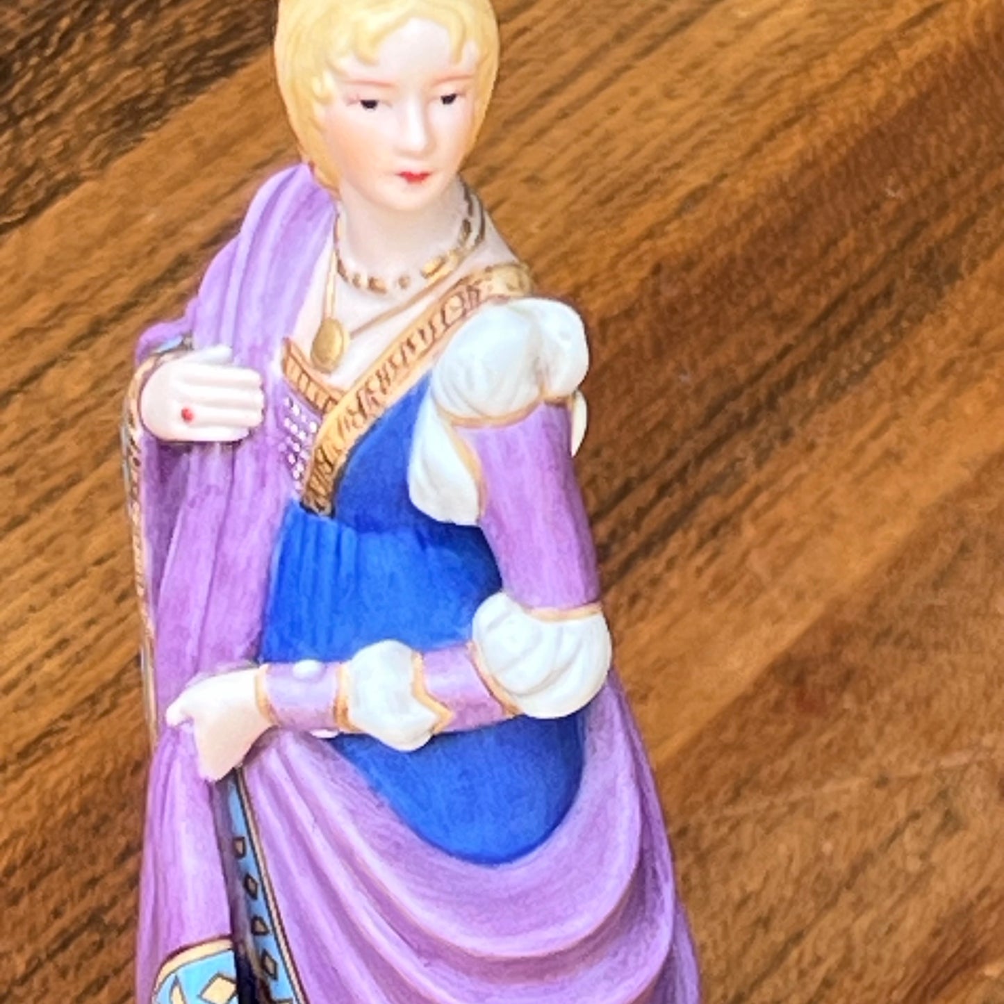 Vintage Lenox "Juliet" Italian Renaissance Period (1480-1510) Figurine