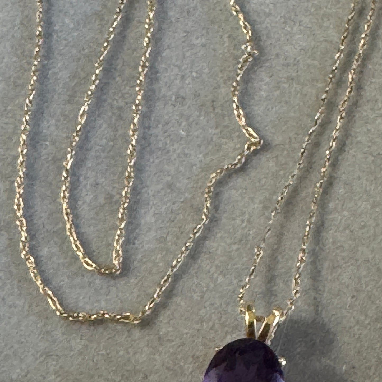 Vintage 14K Gold Clyde Duneier, Inc. Amethyst Semi Precious Gemstone Pendant Necklace