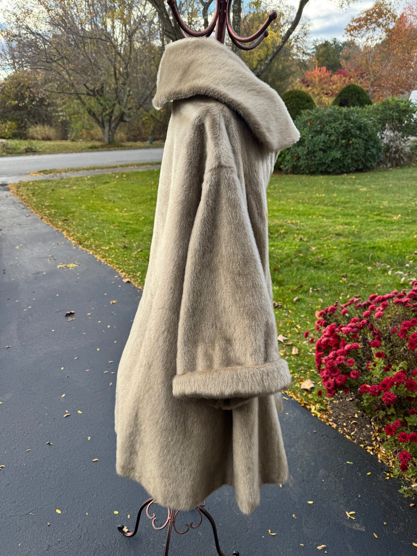 Vintage Harper's Beige Fake Fur Swing Coat