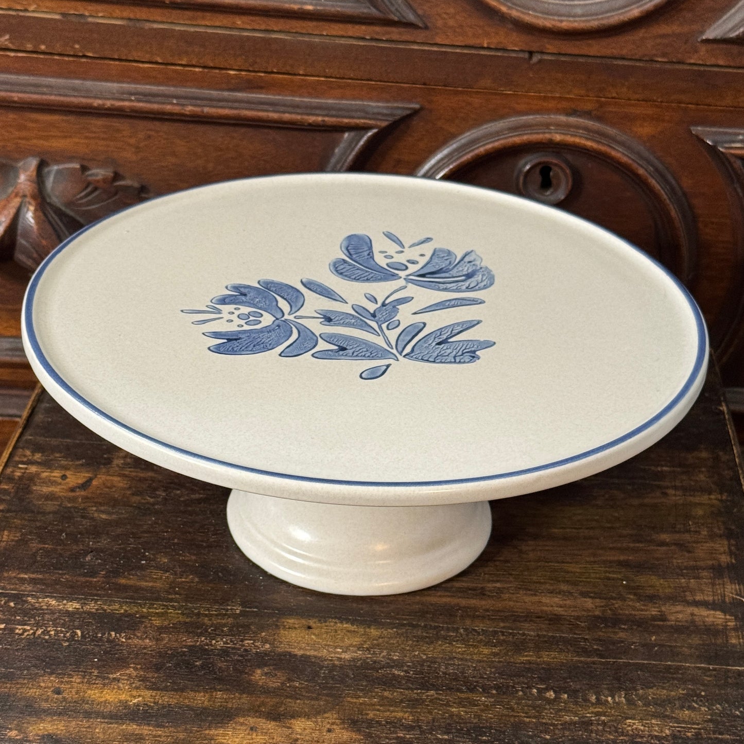 Yorktowne Pfaltzgraff Stoneware Pedestal Cake Stand Blue FLoral USA