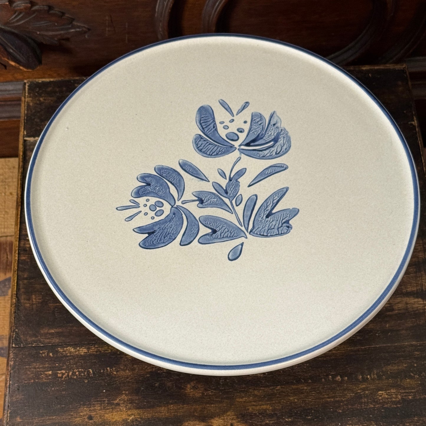 Yorktowne Pfaltzgraff Stoneware Pedestal Cake Stand Blue FLoral USA