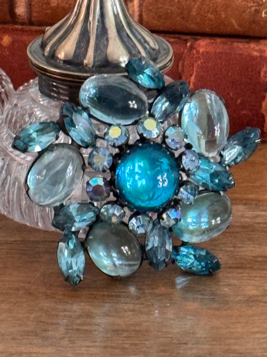 Vintage Blue Multi Faceted Rhinestone Comet Swirl Brooch