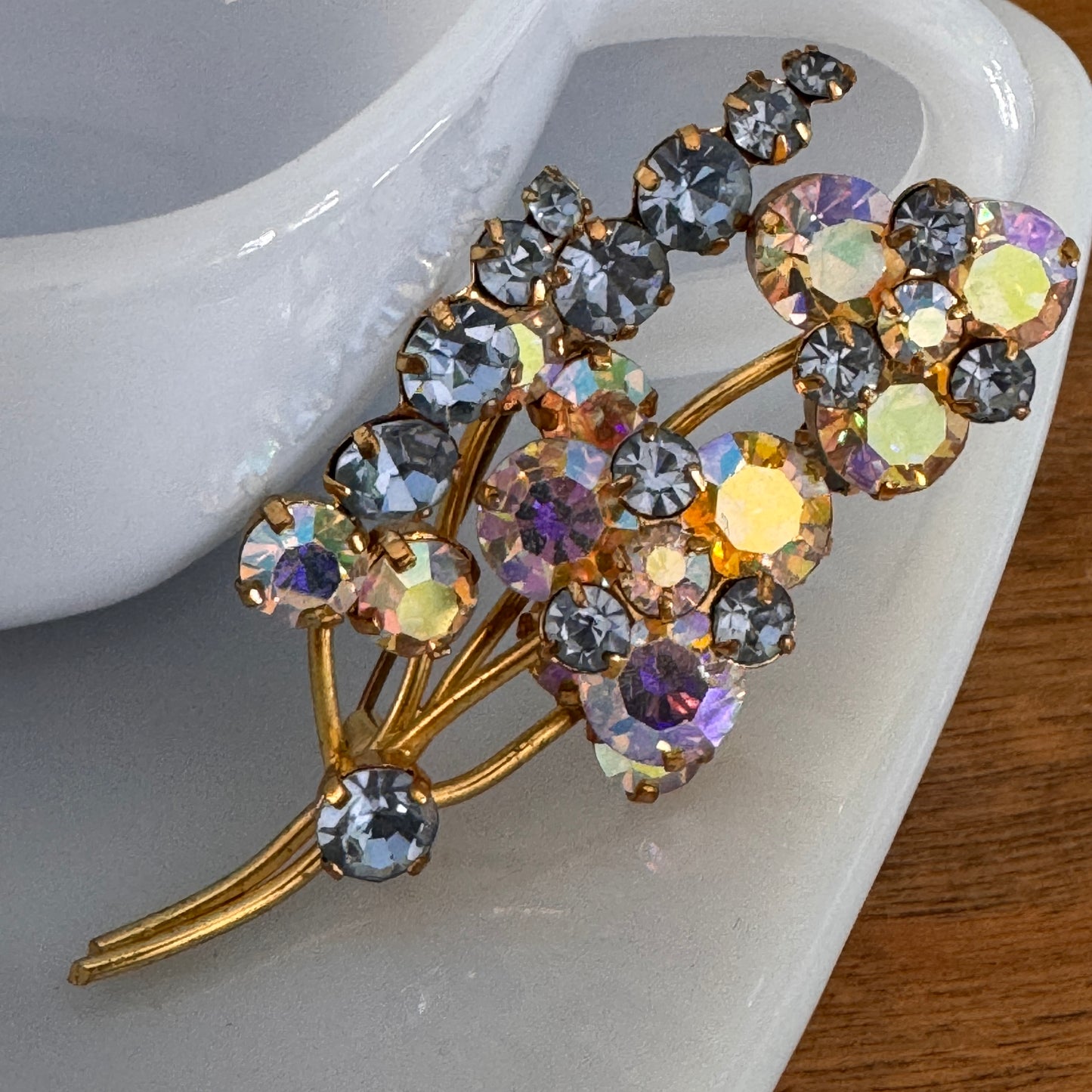 Vintage Stylized Floral Rhinestone Spray Pin