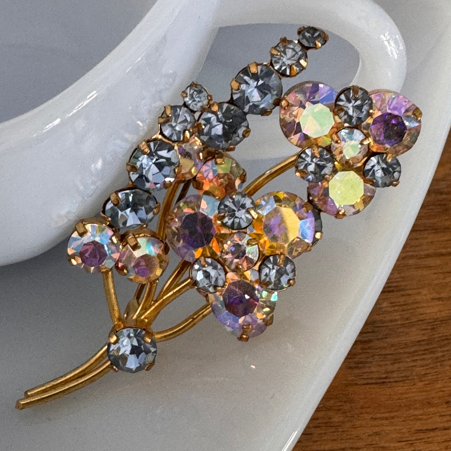 Vintage Stylized Floral Rhinestone Spray Pin