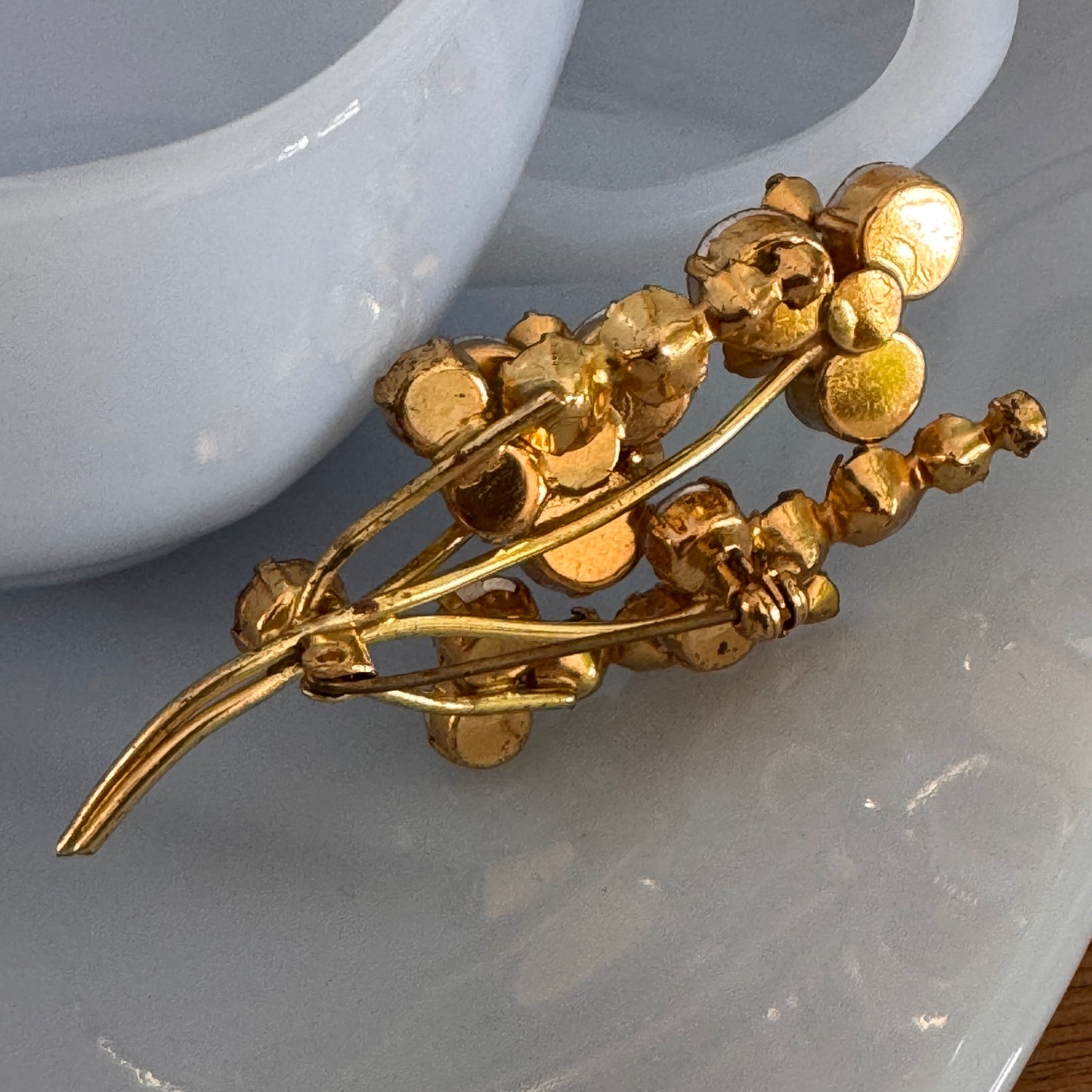 Vintage Stylized Floral Rhinestone Spray Pin