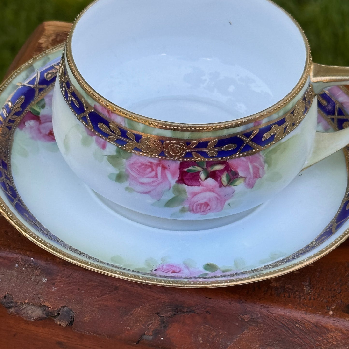 Five Hand Painted Nippon Japanese Cabbage Rose Raised Gold Tea Cups & Saucers