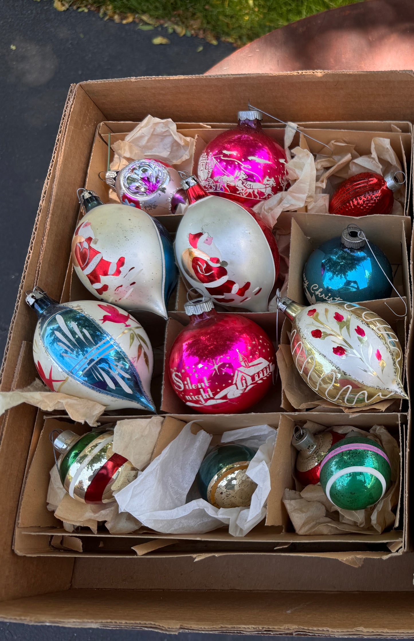 Vintage 25 Pce Collection Shiny Brite, Polish, American Glass Christmas Ornaments