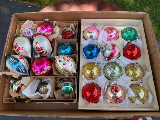 Vintage 25 Pce Collection Shiny Brite, Polish, American Glass Christmas Ornaments