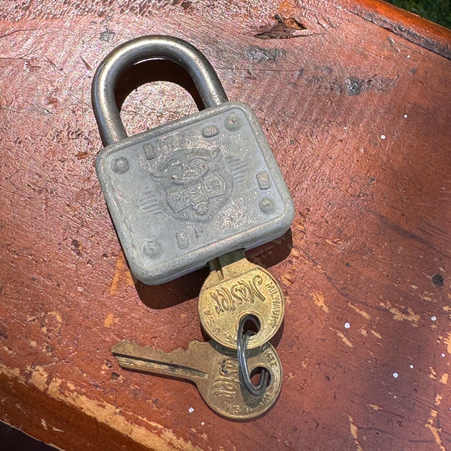 Vintage Master Lock Padlock Lion Head # 77 with Two Keys