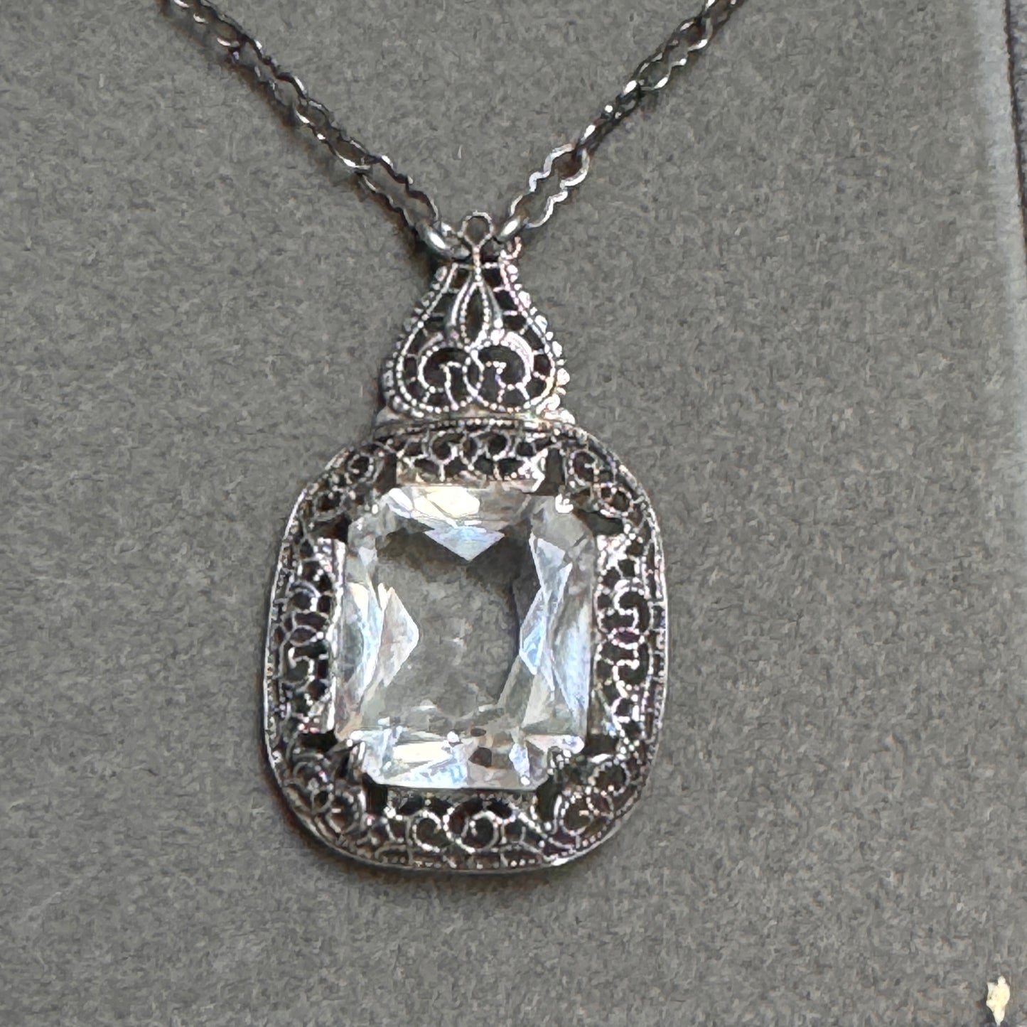 Art Deco Paste Lavalier Filigree Necklace