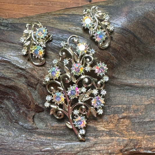 Coro Pegasus Vintage Rhinestone Stylized Floral Pin & Earrings