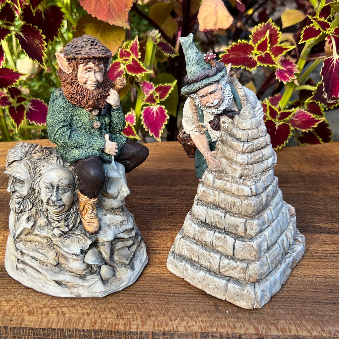 Two Smithshire Figurines Isaac & Merlin