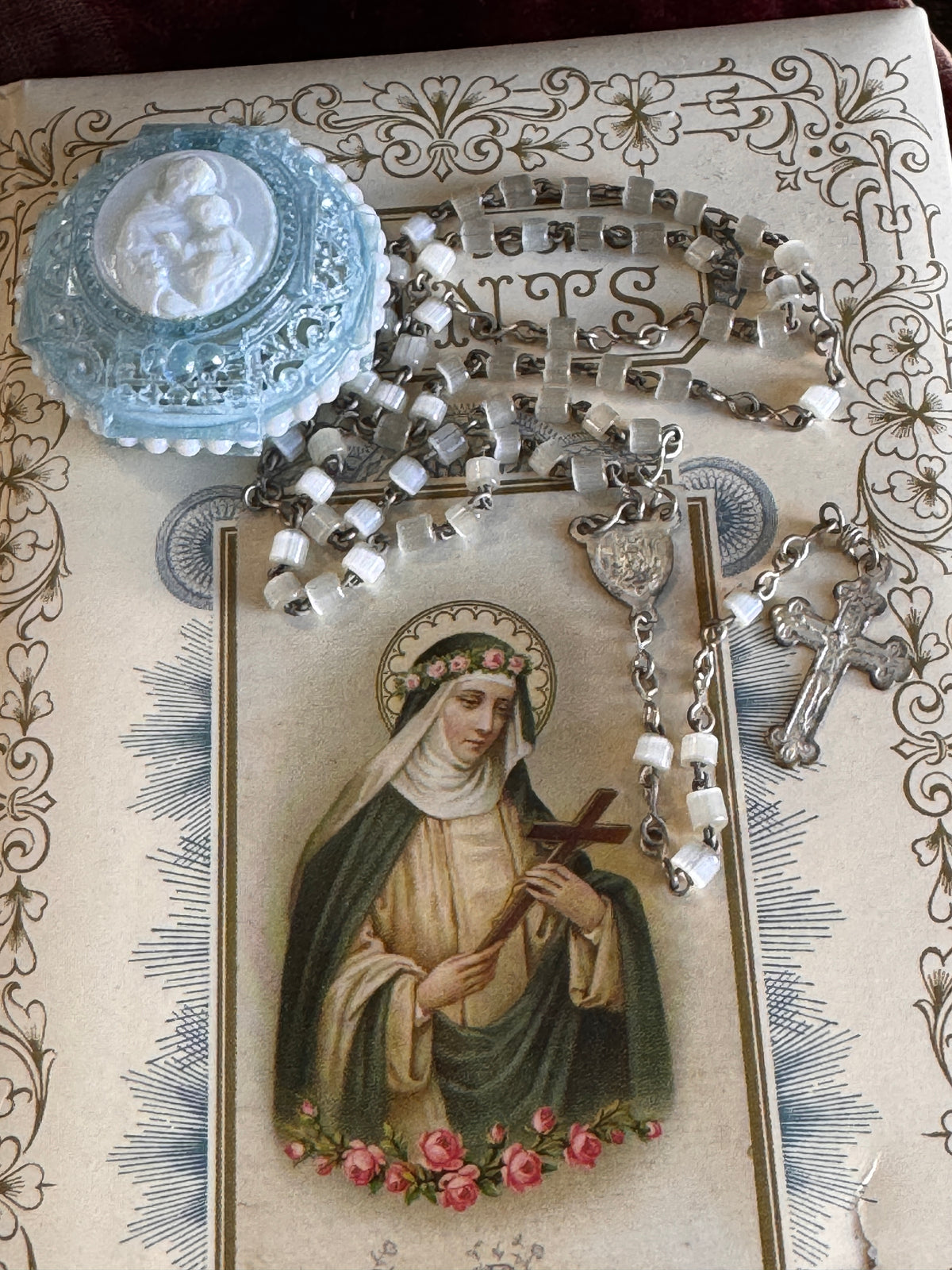 Miniature Mother of Pearl & Aluminum Rosary with Blue and White Case