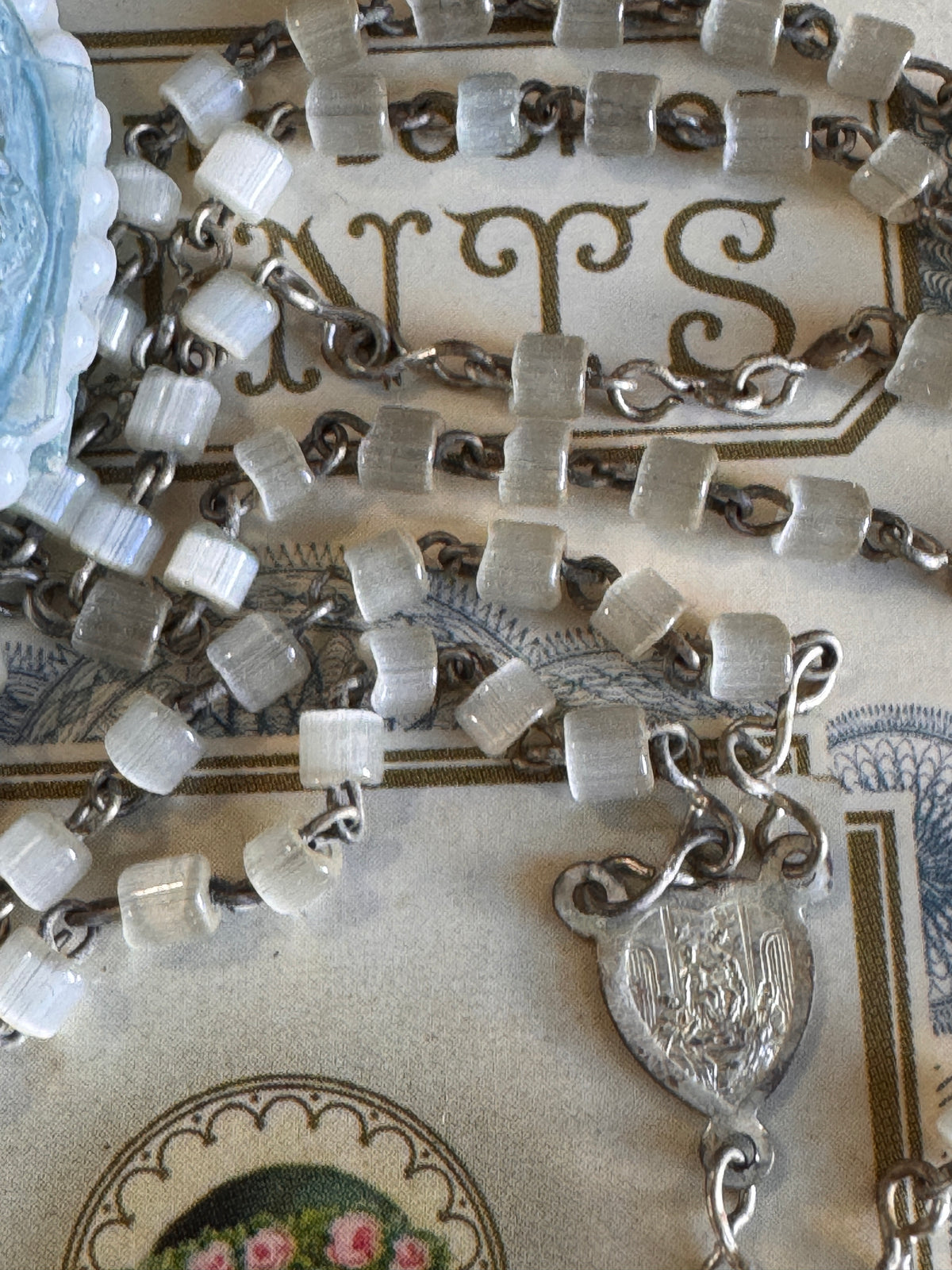 Miniature Mother of Pearl & Aluminum Rosary with Blue and White Case