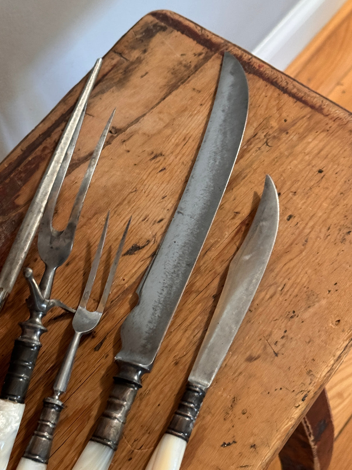 Antique National Silver Co. 5-Piece Mother-of-Pearl Carving Set with Sterling Ferrules