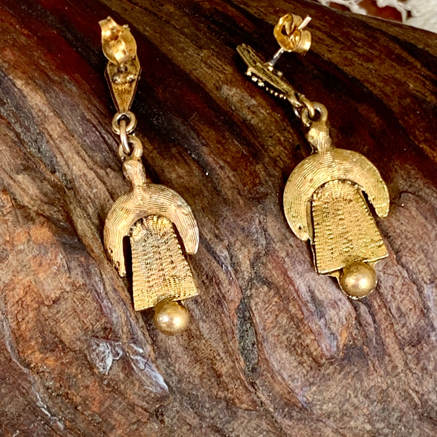 Vintage Dangling Gold Tone Asian Style Pierced Earrings 14K Gold Posts