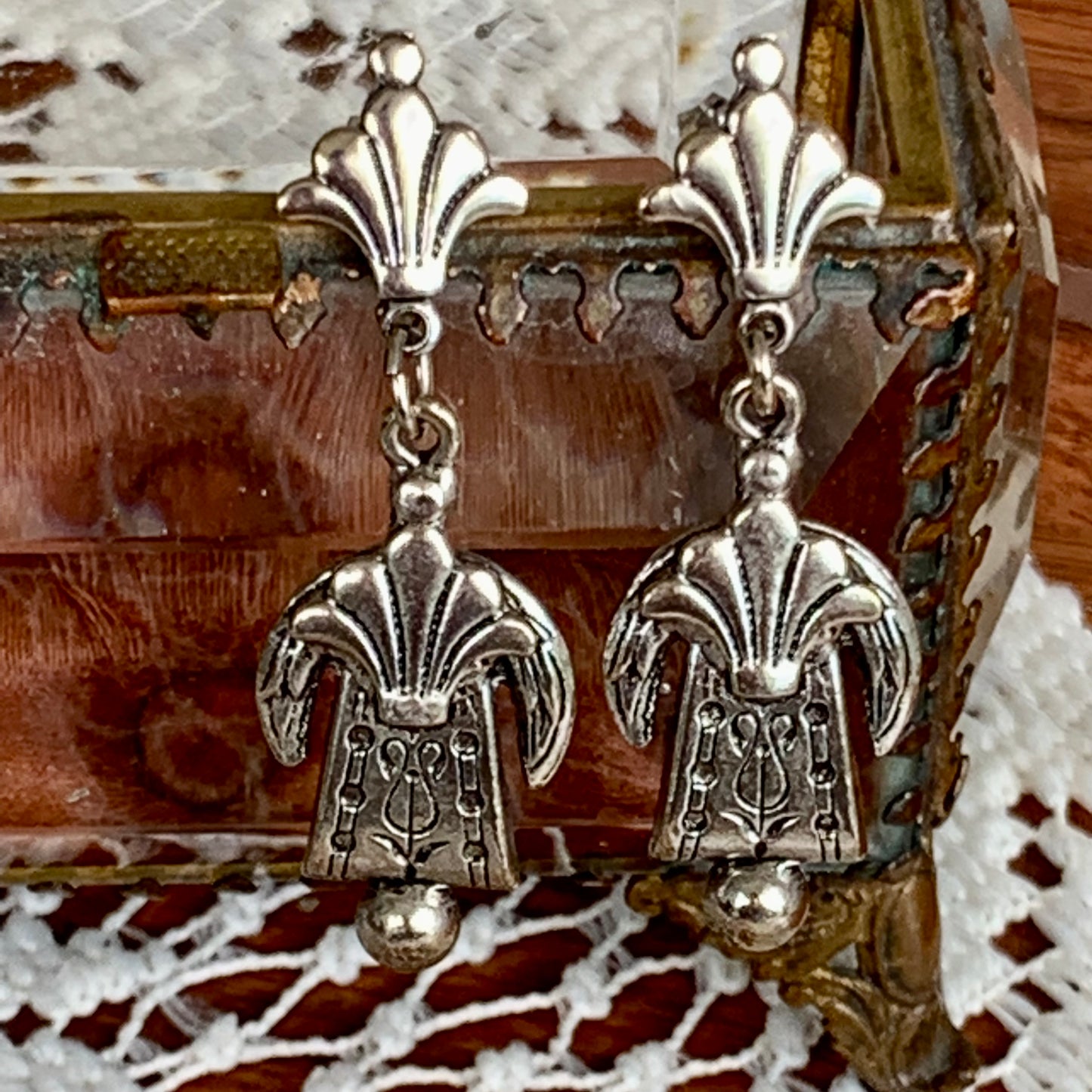 Vintage Dangling Silver Tone Pierced Earrings 14K Gold Posts