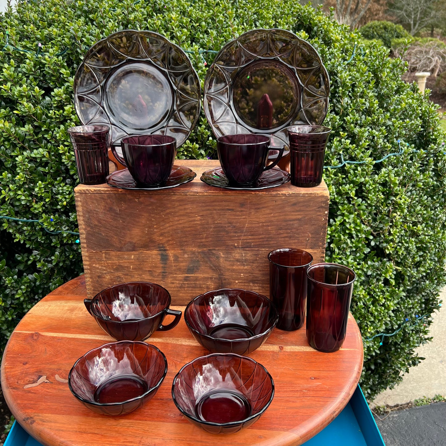 14 Pc Vintage Hazel Atlas Glass Amethyst Moderntone Plates,Tea Cups +