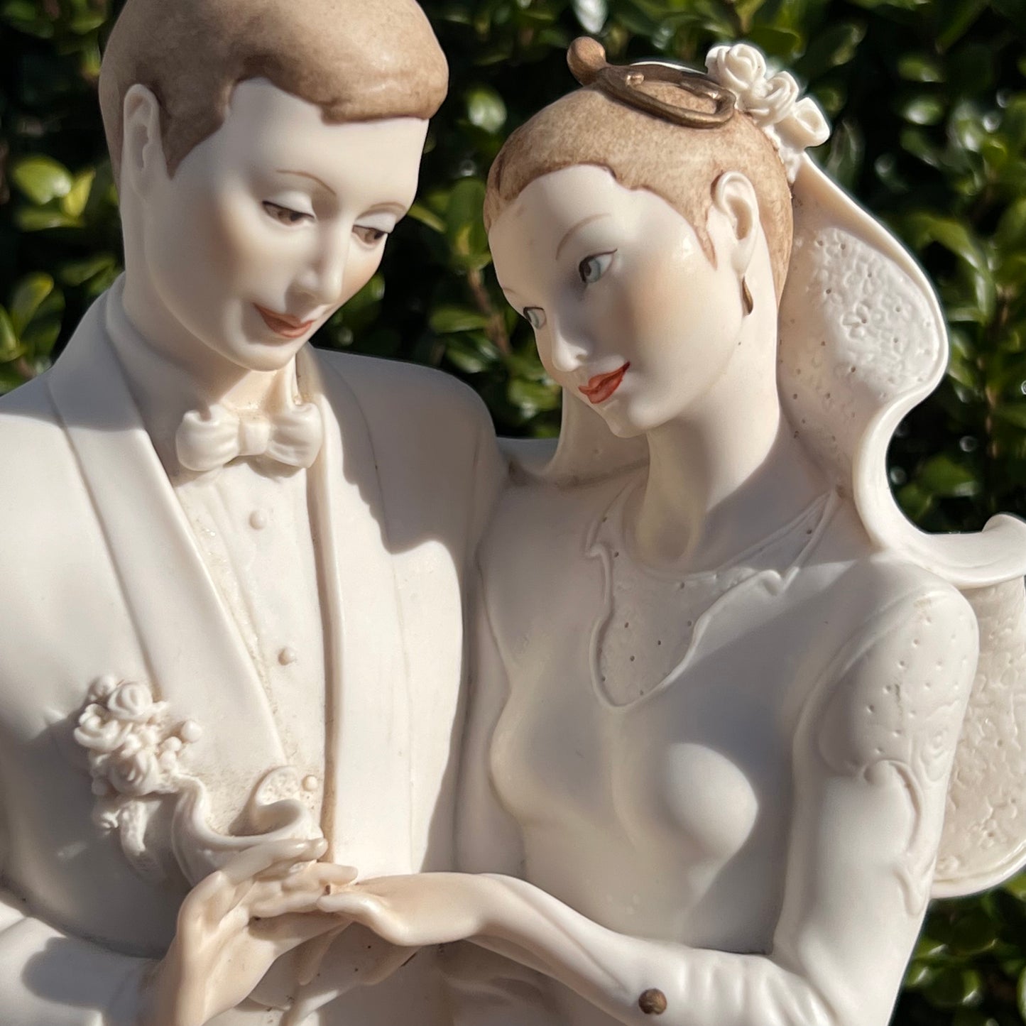Vintage Guiseppe Armani Wedding Couple Italian Capodimonte Figurine