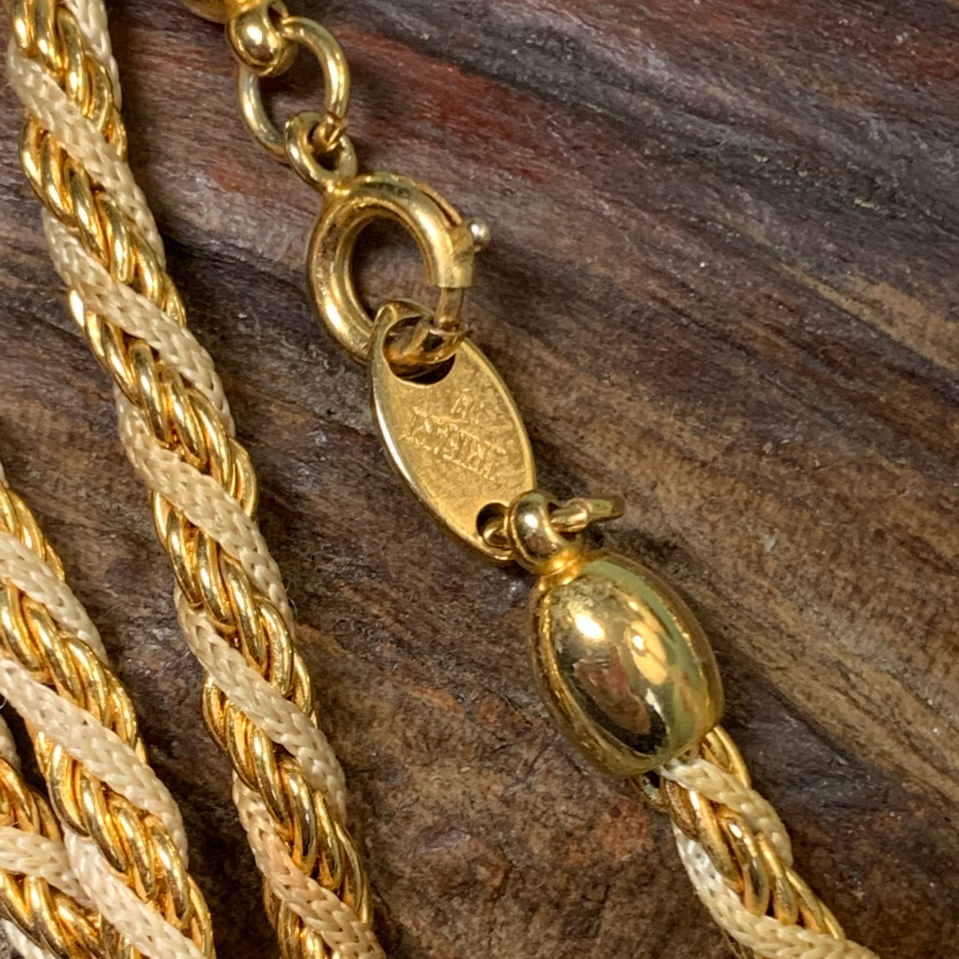 Vintage Trifari TM Necklace Gold Tone Endless Necklace
