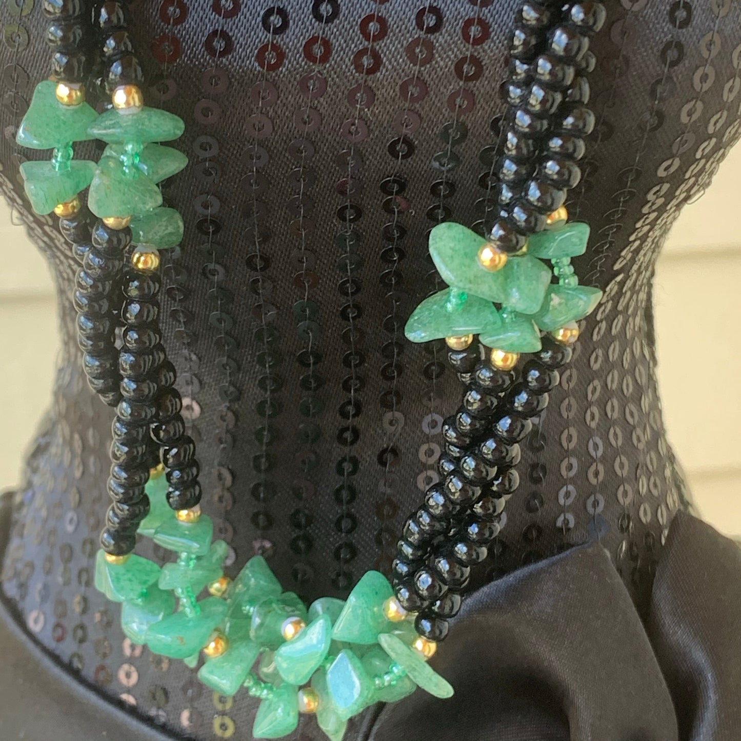 Vintage Black Glass Bead & Green Aventurine Quartz Semi-Precious Gemstone Necklace