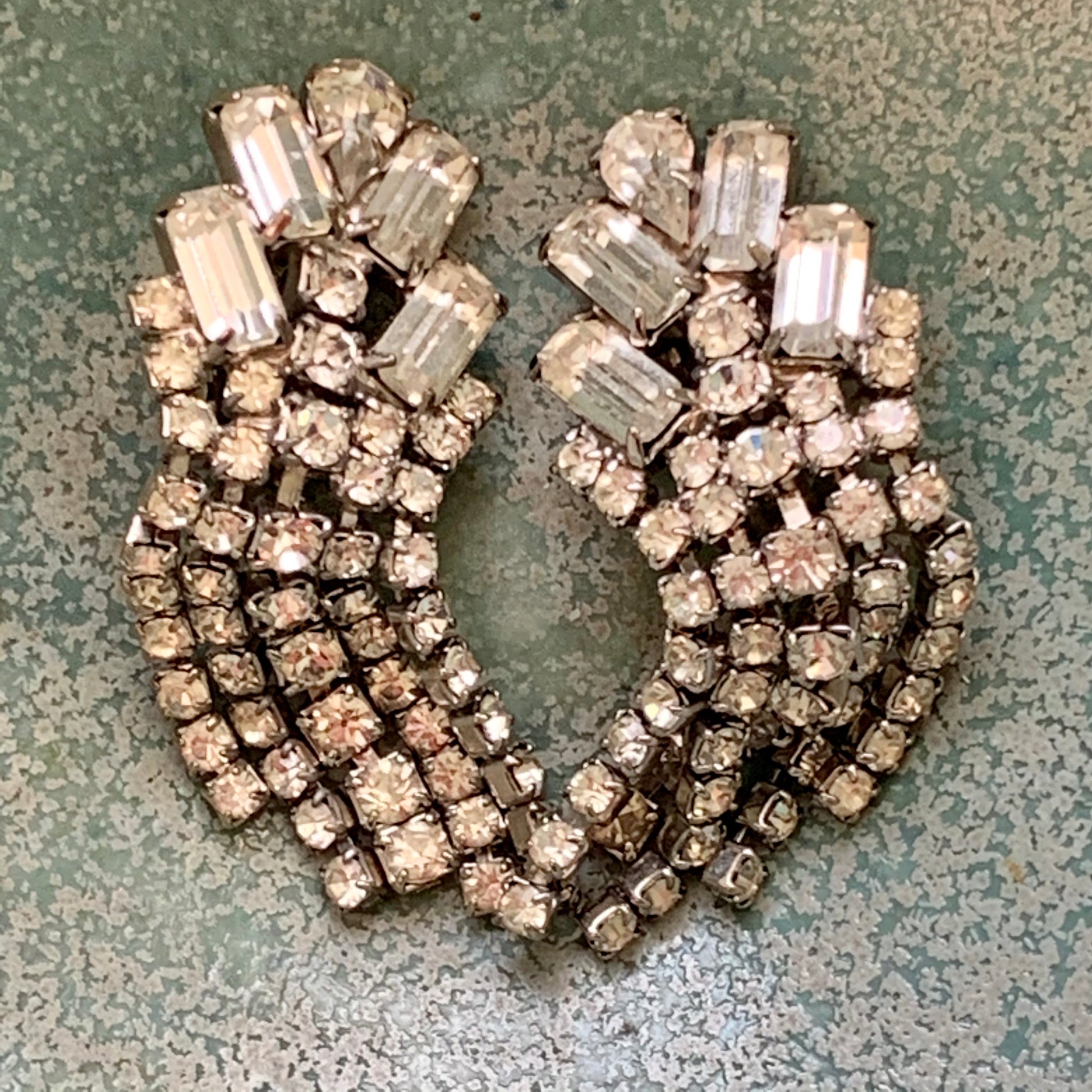 Vintage Dangling Rhinestone Earrings - Lady Slippers