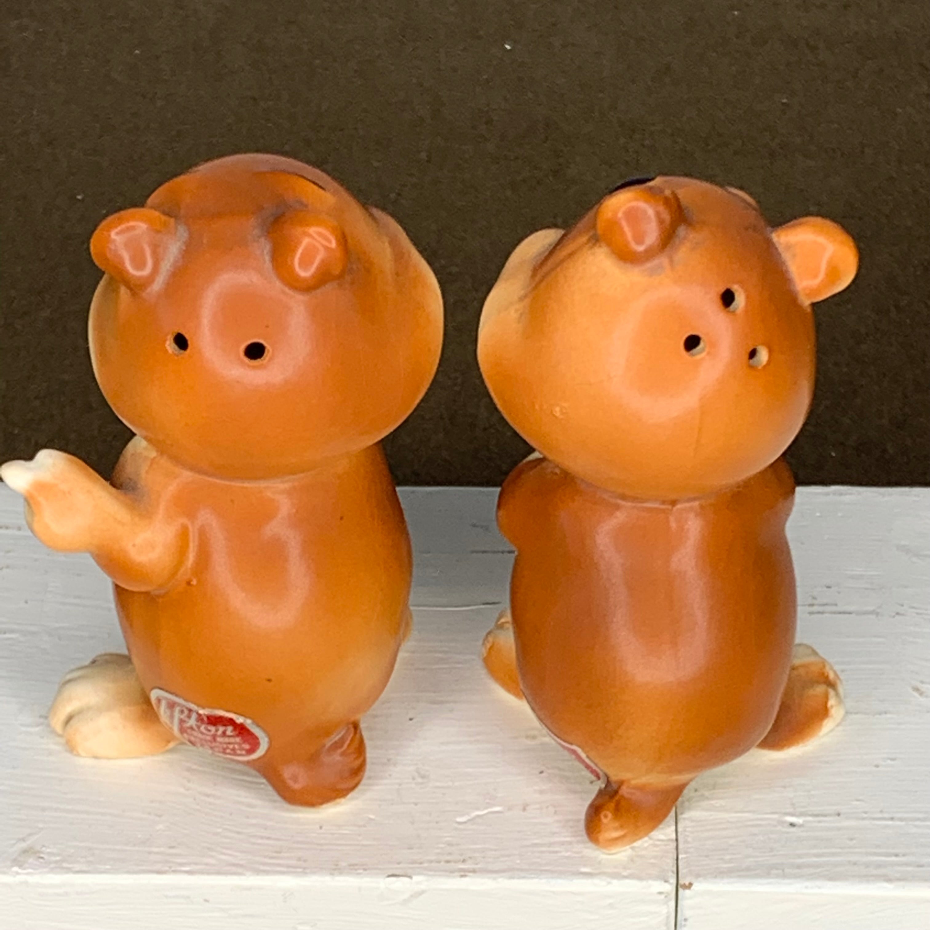 Vintage Lefton Japan Anthropomorphic He Did It Bear Salt & Pepper Shakers