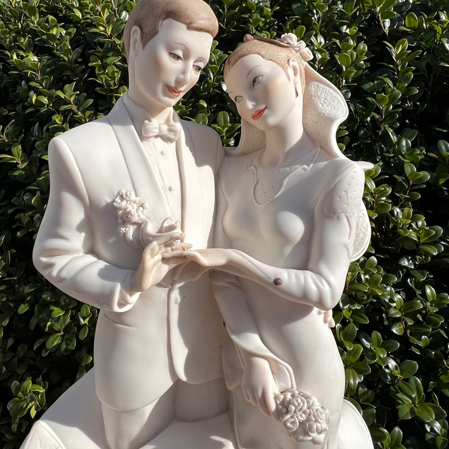 Vintage Guiseppe Armani Wedding Couple Italian Capodimonte Figurine